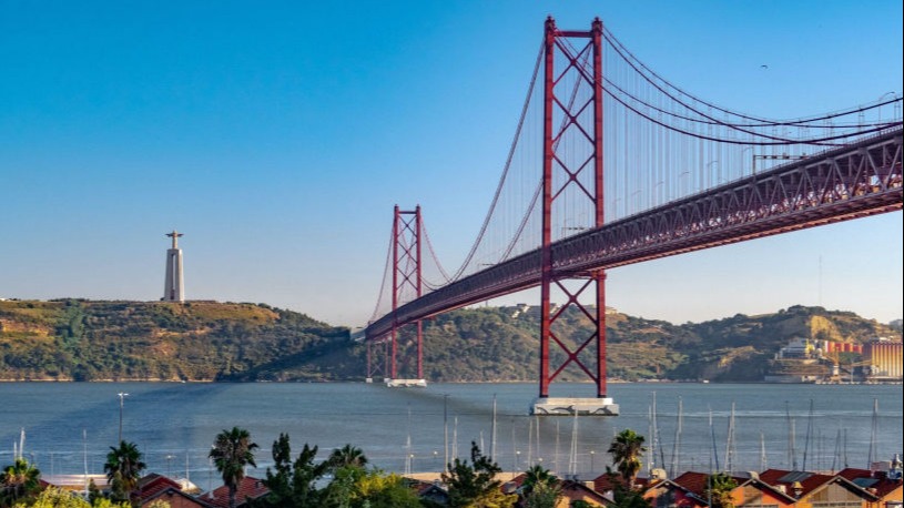 Мост «25 апреля»